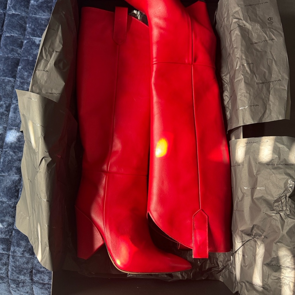 IDENTITA Red Leather boots